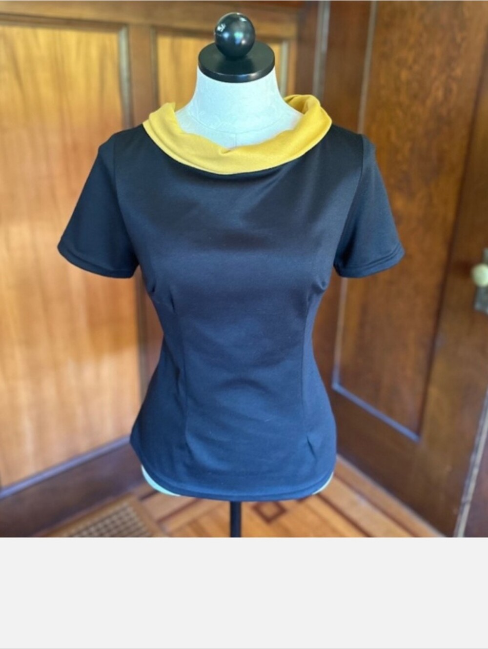 Pinup Couture Betty & Veronica Top